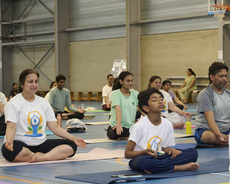 VEDIC YOGA by REETU MEHTA