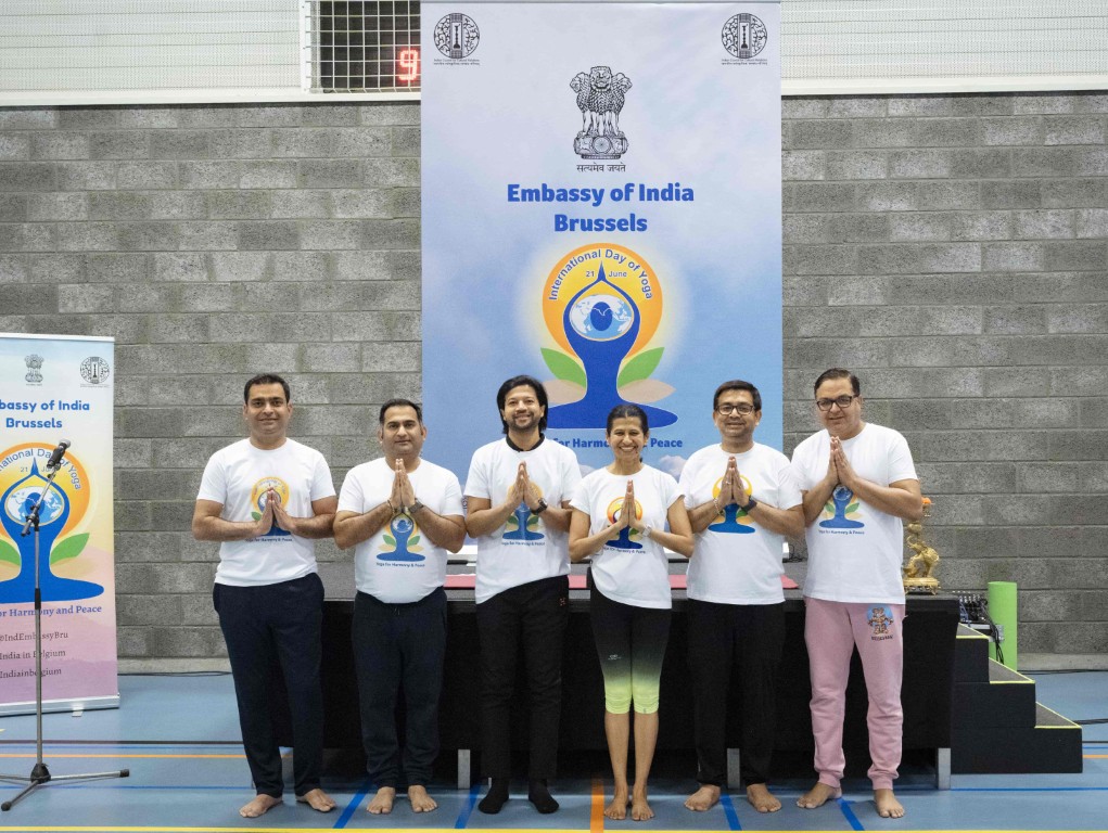 VEDIC YOGA by REETU MEHTA