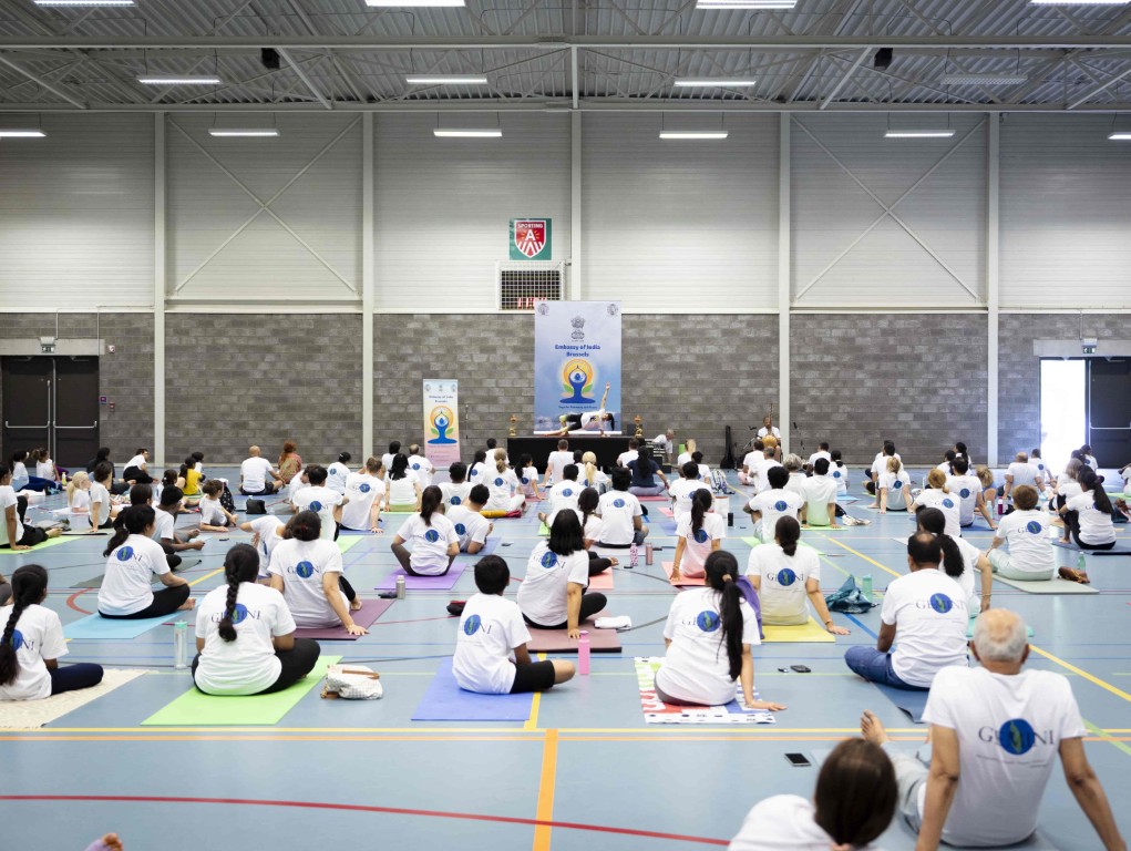 VEDIC YOGA by REETU MEHTA