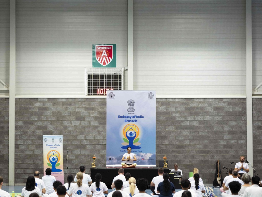 VEDIC YOGA by REETU MEHTA