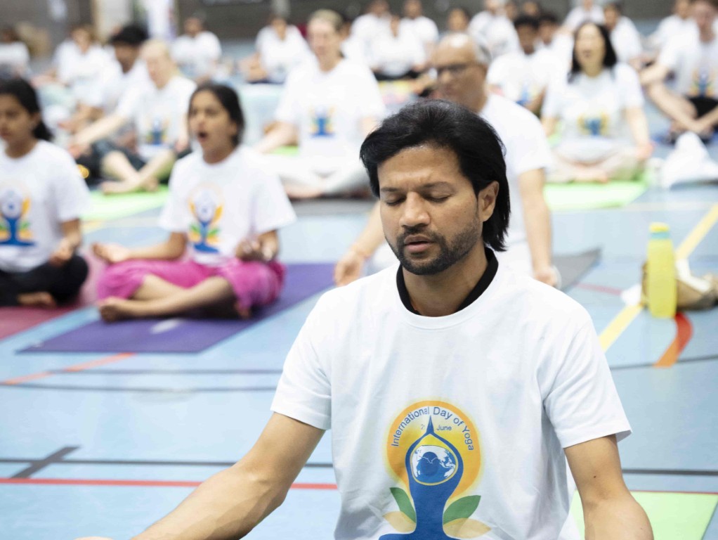 VEDIC YOGA by REETU MEHTA